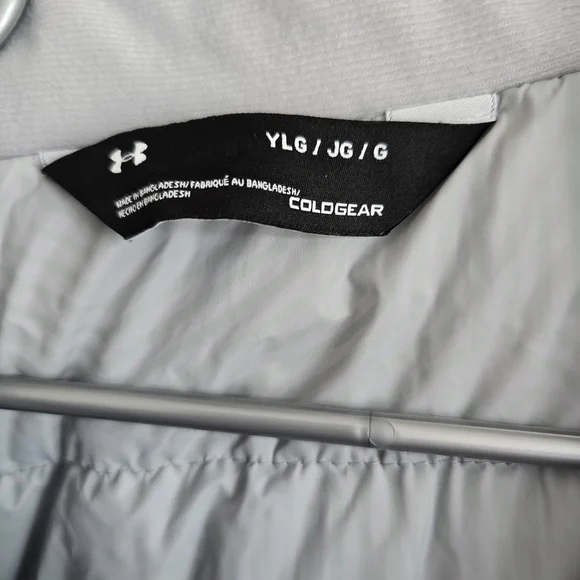 Under Armour Jacket - Picture 5 of 5